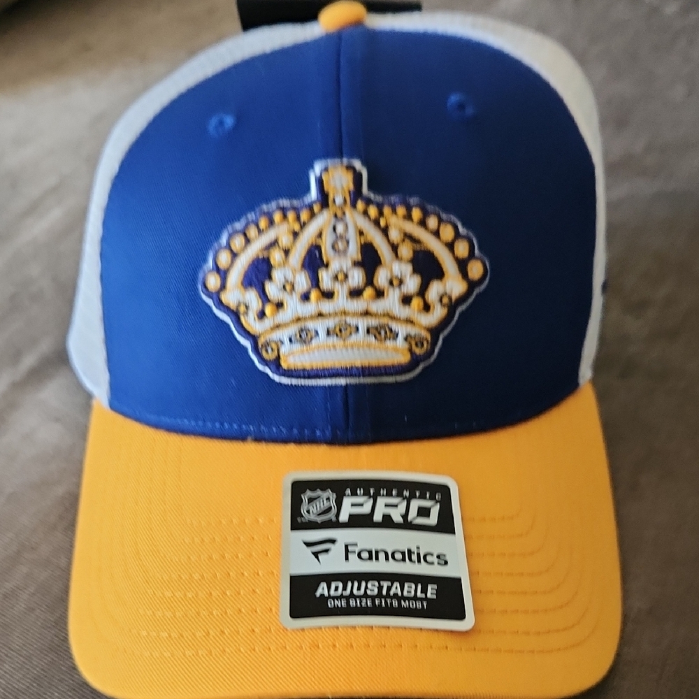 LA Kings Classic Logo Hat Snapback